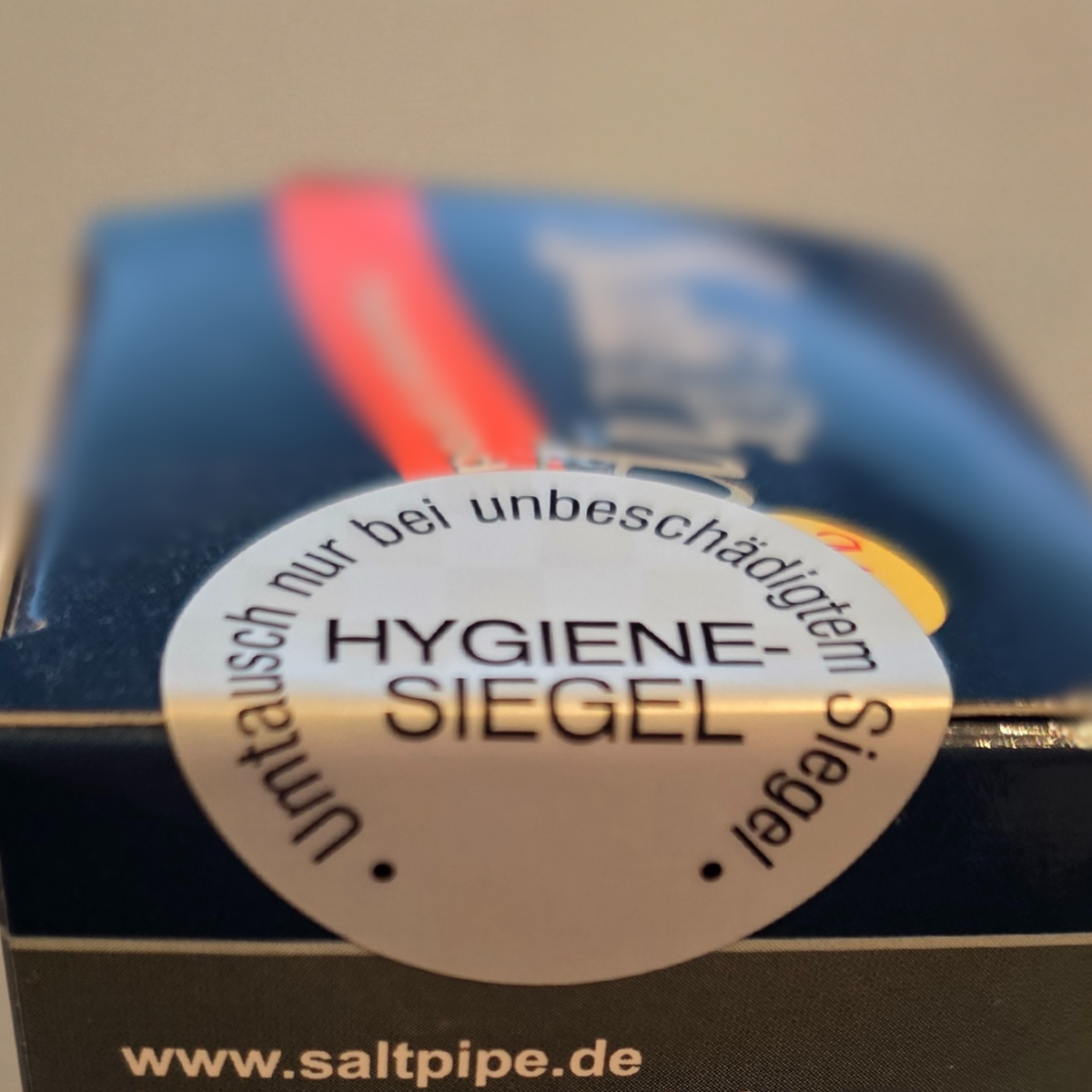 SaltPipe Mini mit Verpackung mit Hygienesiegel